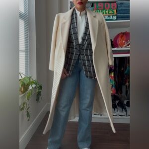 VINTAGE HARVE BERNARD STATEMENT BLAZER